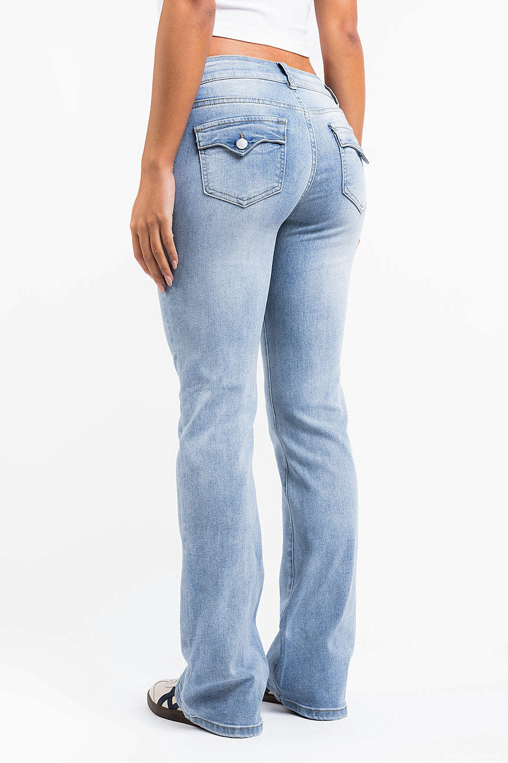 Claire 01Low Bootcut Jeans - Bleach Blue