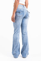 Claire 01Low Bootcut Jeans - Bleach Blue