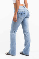 Claire 01Low Bootcut Jeans - Bleach Blue