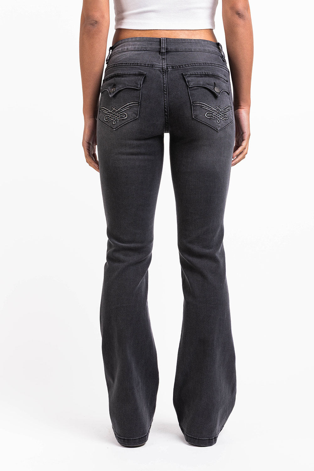 Claire 05Low Bootcut Jeans - Washed Black